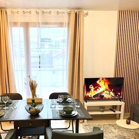 Comfortable With Balconies Near Paris Center Tramt9 & Metro7 *